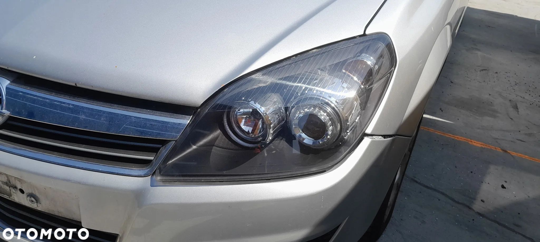 OPEL ASTRA III H LIFT LAMPA LEWY PRAWY PRZÓD PRZEDNIA LEWA PRAWA SOCZEWKA RINGI nr. 43/6 - 1