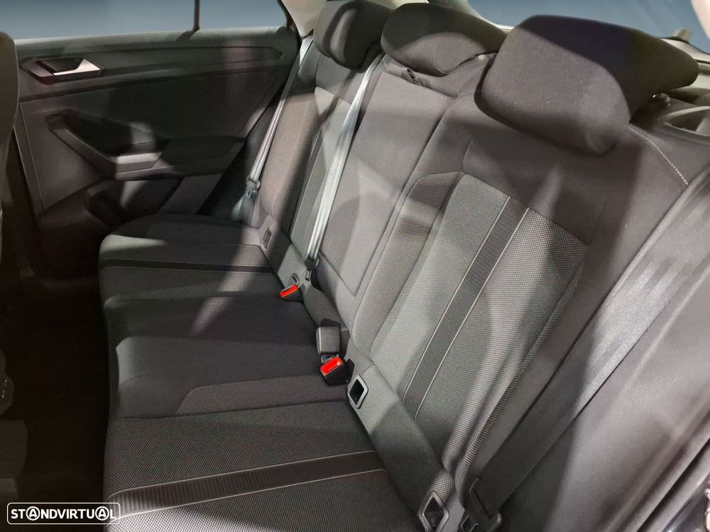 VW T-Roc 1.0 TSI Life - 14