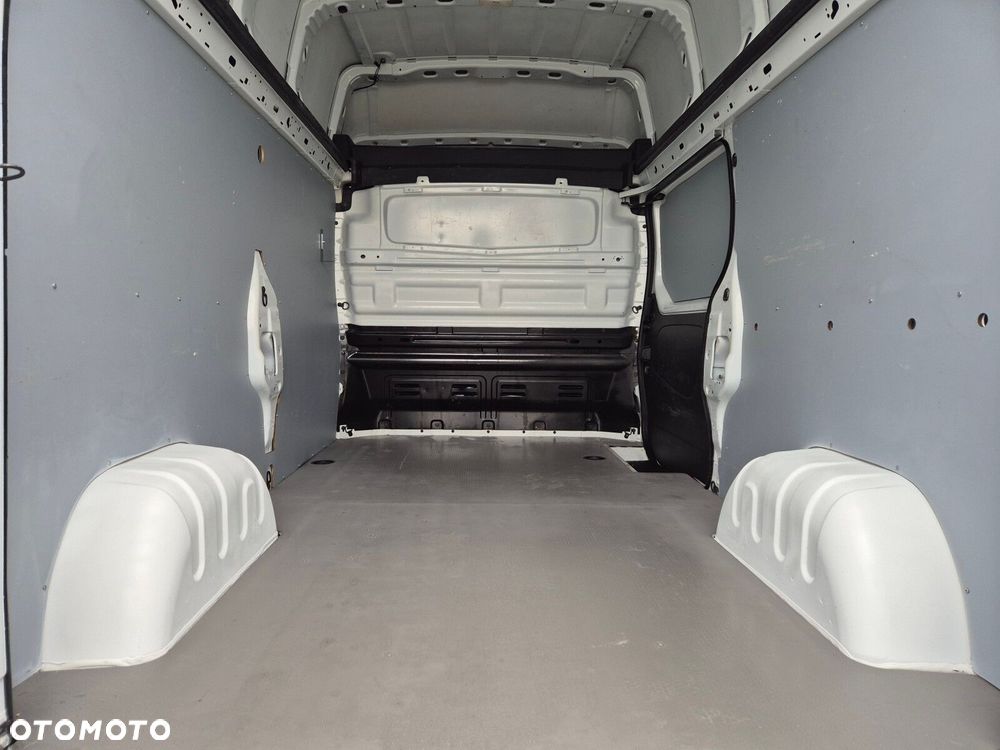 Renault Trafic L2H2 *54999zł NETTO* 1,6dCi/125KM - 13