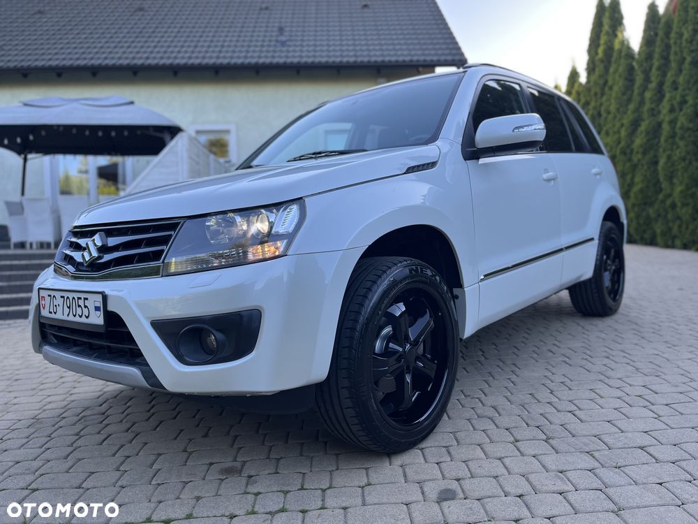 Suzuki Grand Vitara 2.4 De Luxe - 34