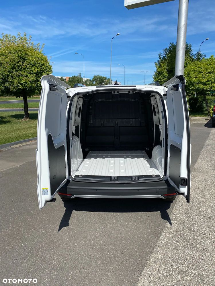 Volkswagen Caddy - 9