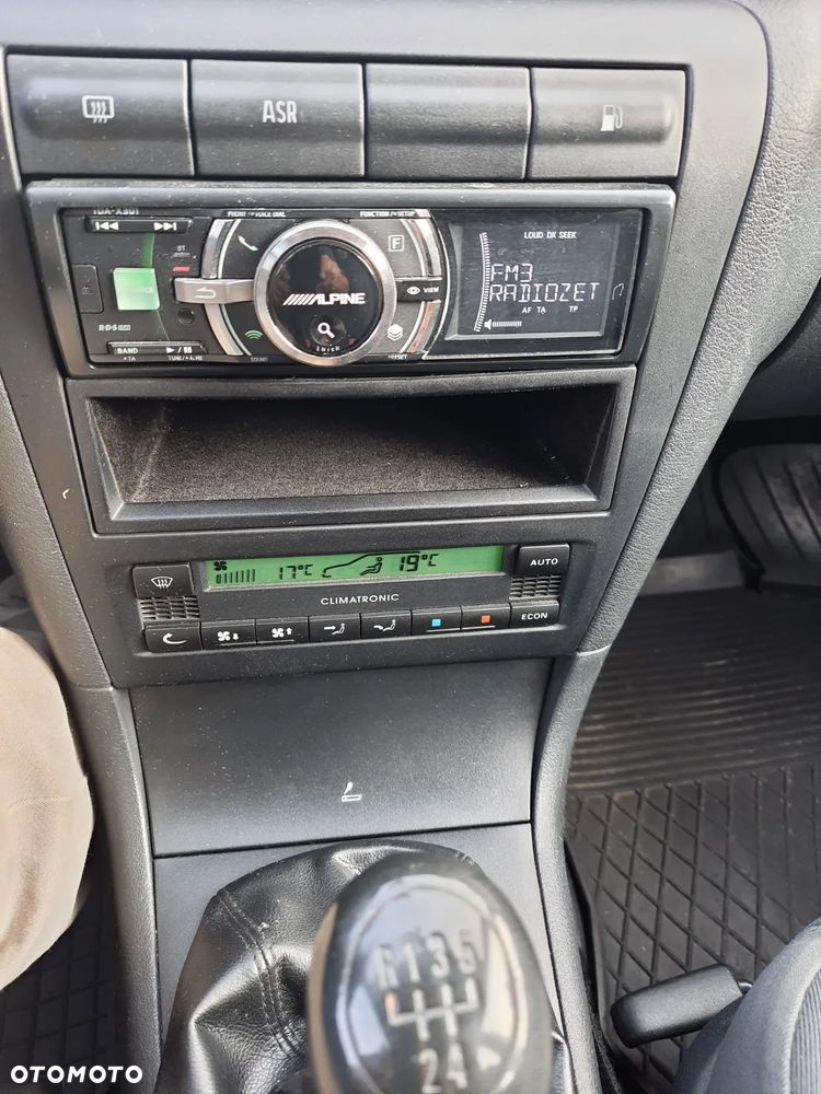 Skoda Octavia 1.9 TDI Tour - 8