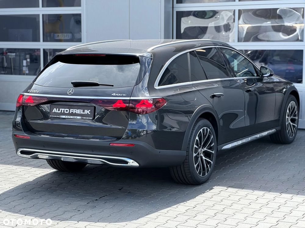 Mercedes-Benz Klasa E 220 d 4Matic 9G-TRONIC - 9