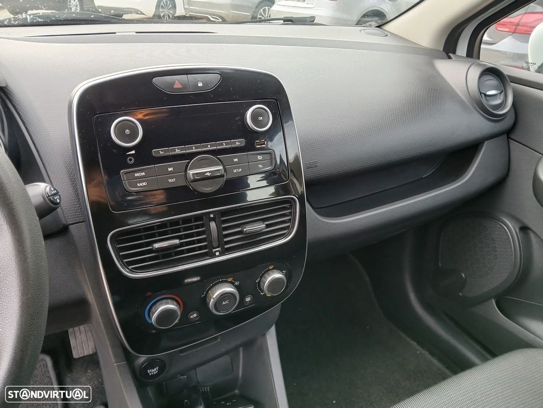 Renault Clio 1.5 dCi Zen - 19