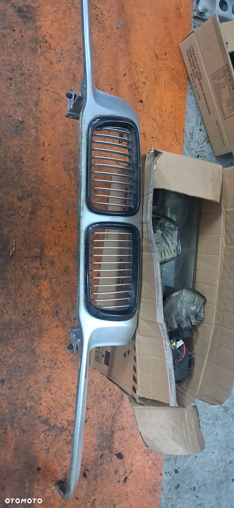 Nosek atrapa nerki bmw e36 polift - 1