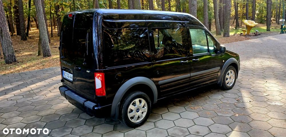 Ford Tourneo Connect 2012 photo 3