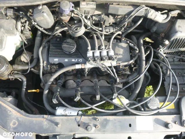 SILNIK HYUNDAI GETZ 1.3 82KM 02-08 DO ODPALENIA - 2