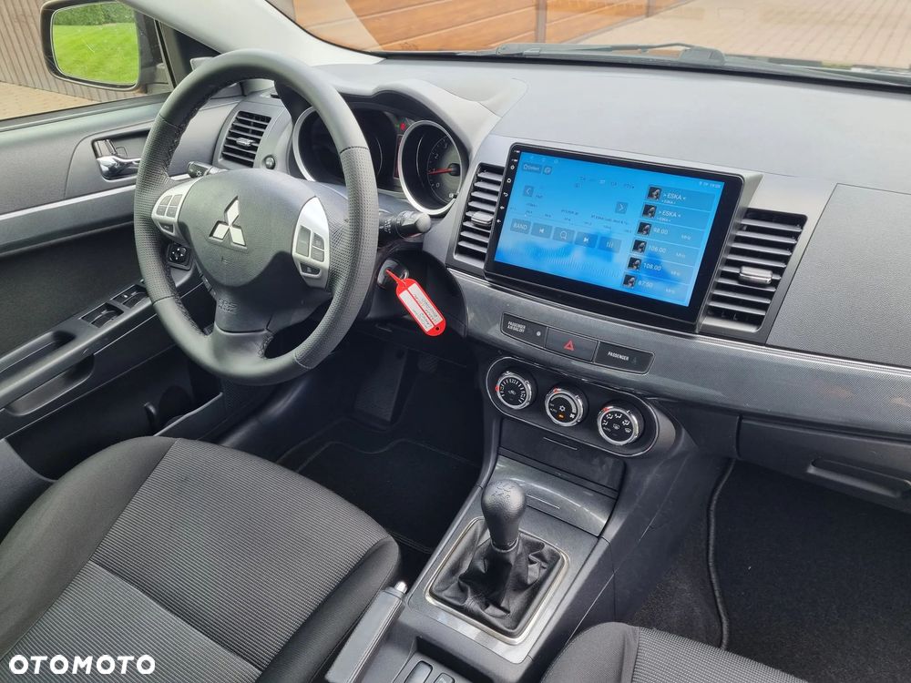 Mitsubishi Lancer - 6