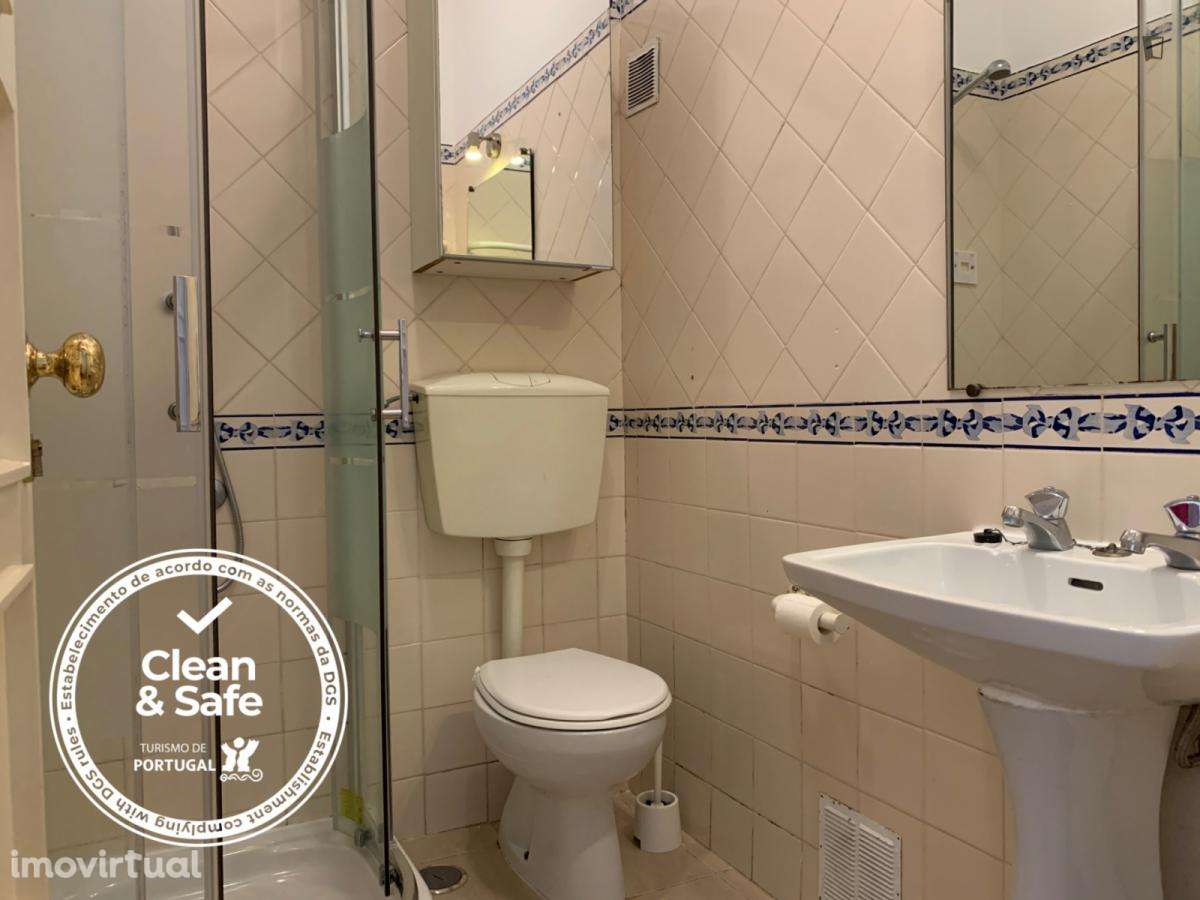 Quarto - localizado em Benfica Lisbon - Grande imagem: 3/18