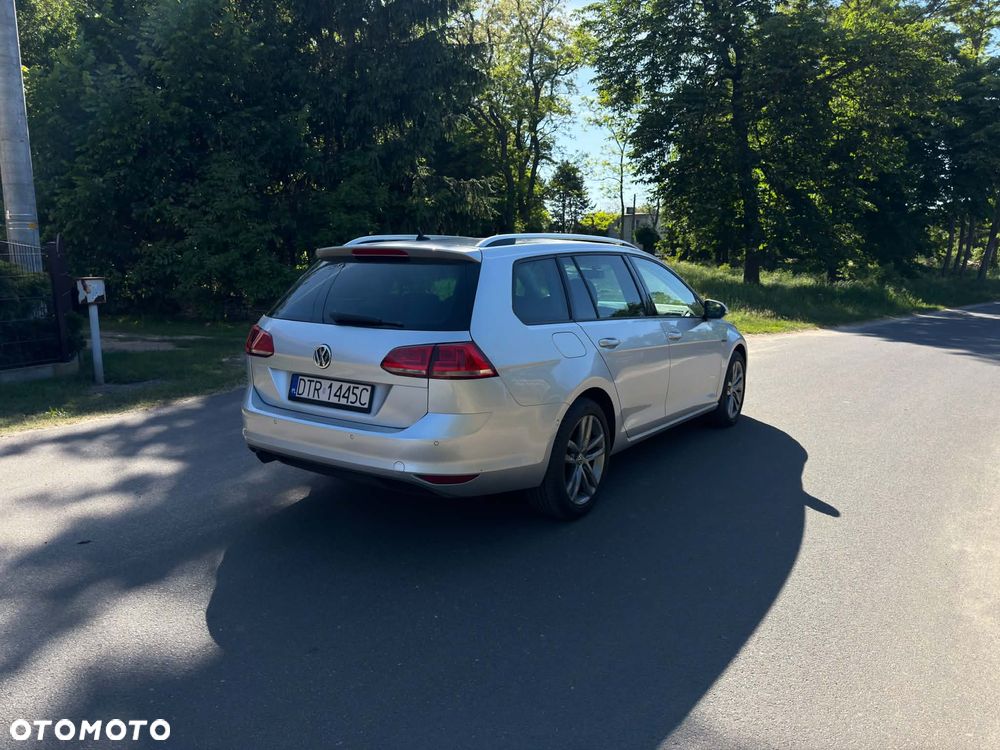 Volkswagen Golf 1.6 TDI BlueMotion Technology DSG Lounge - 5
