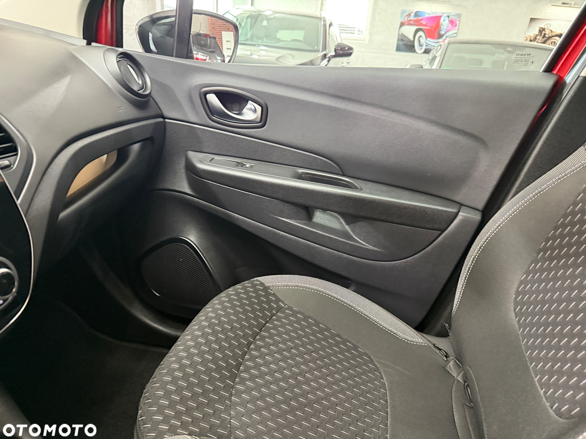 Renault Captur (ENERGY) TCe 90 INTENS - 24