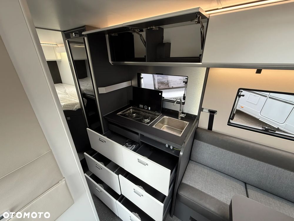 Adria Compact Max DL - 13