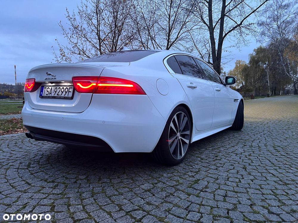 Jaguar XE 20d R-Sport - 7