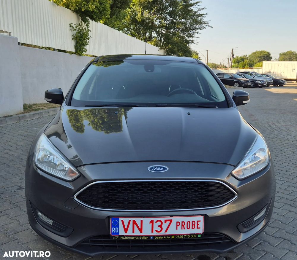 Ford Focus 1.5 TDCi DPF Start-Stopp-System Business - 10