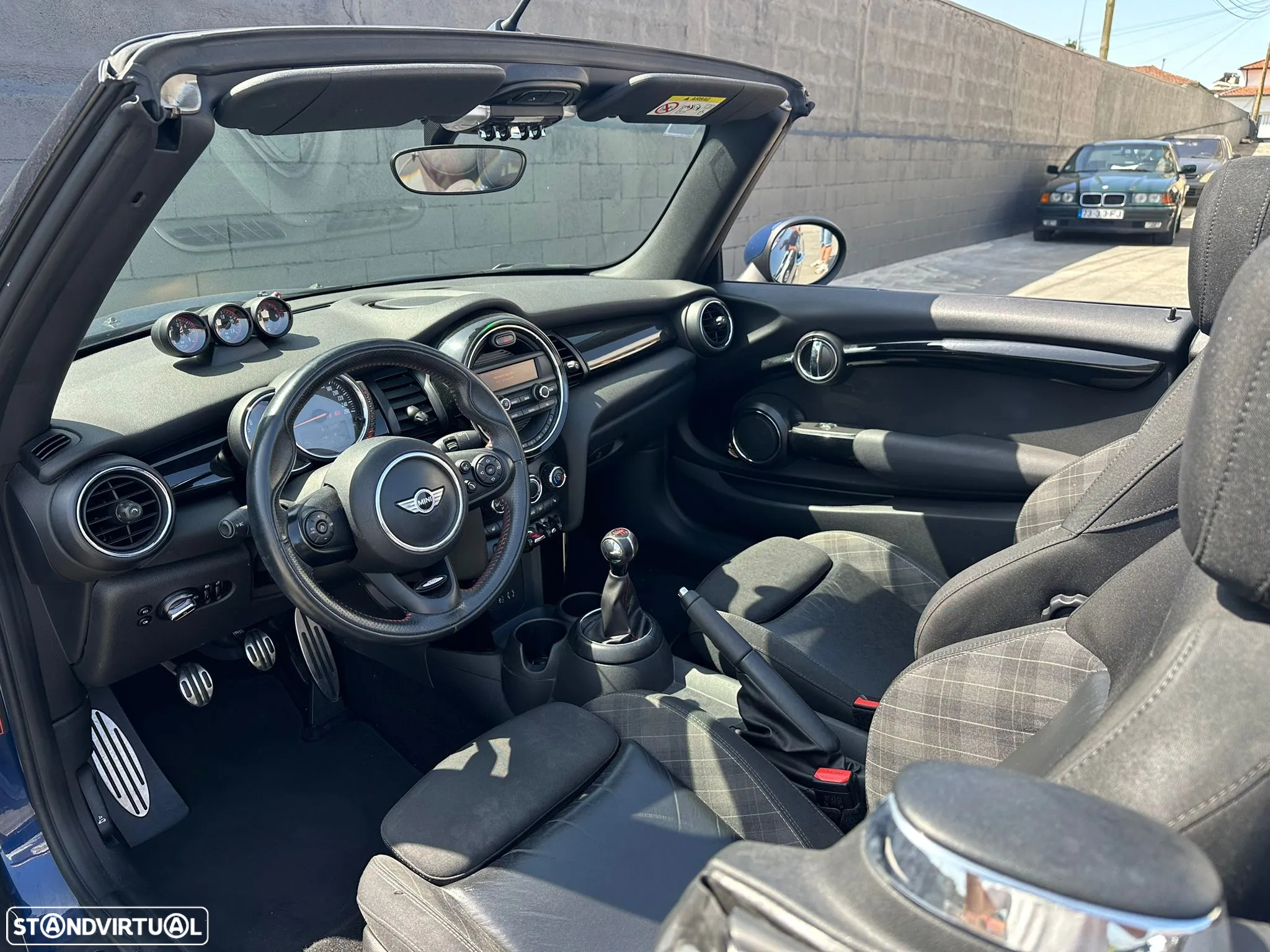 MINI Cabrio One - 11