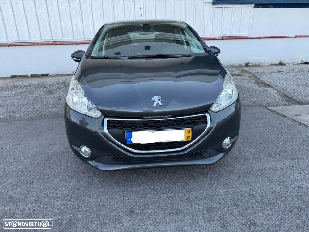 Peugeot 208 1.4 HDi - 5
