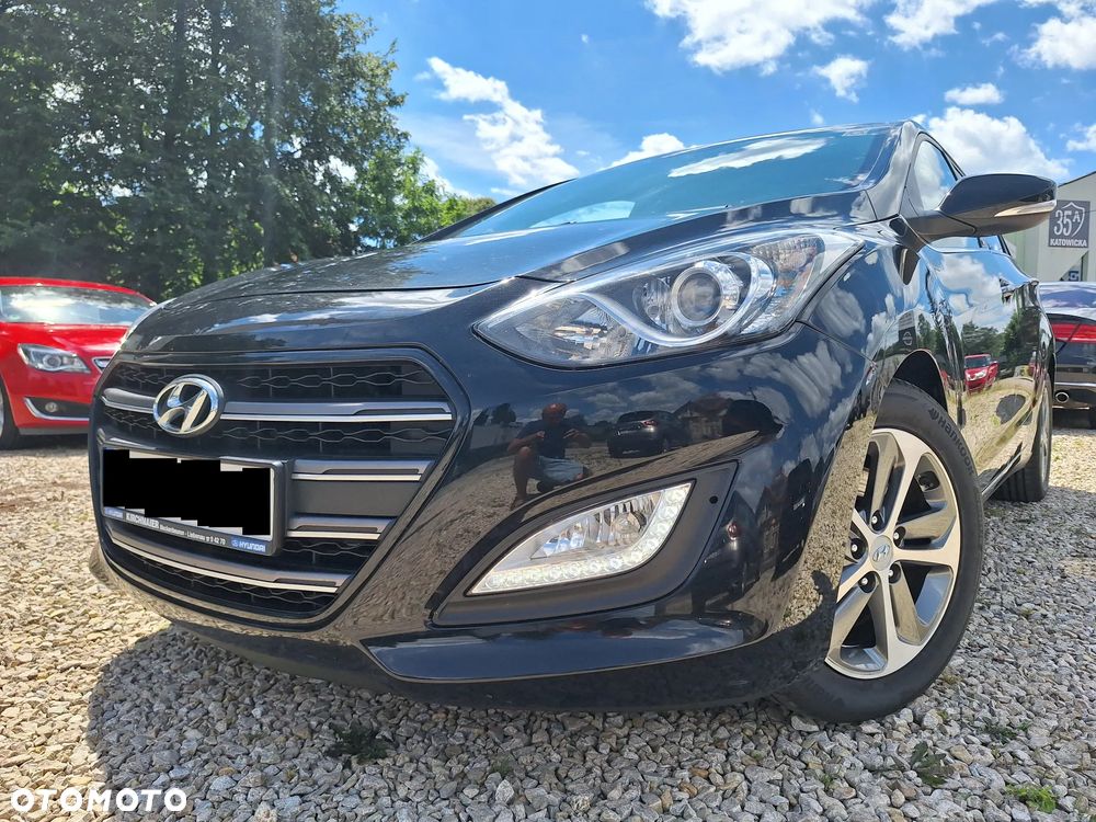Hyundai i30 blue Kombi 1.6 GDi Passion - 4