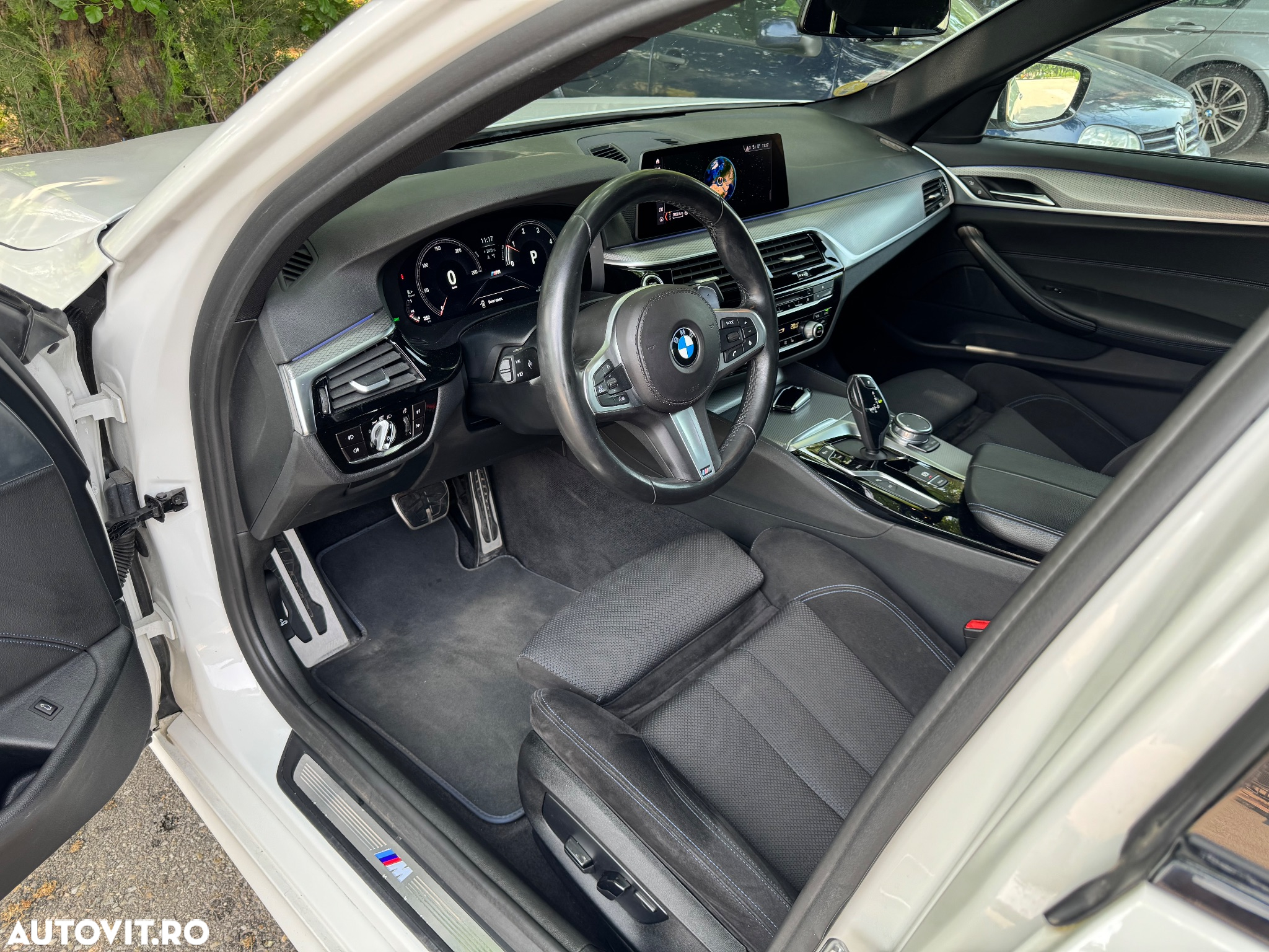 BMW Seria 5 520d Aut. M Sport Edition - 6