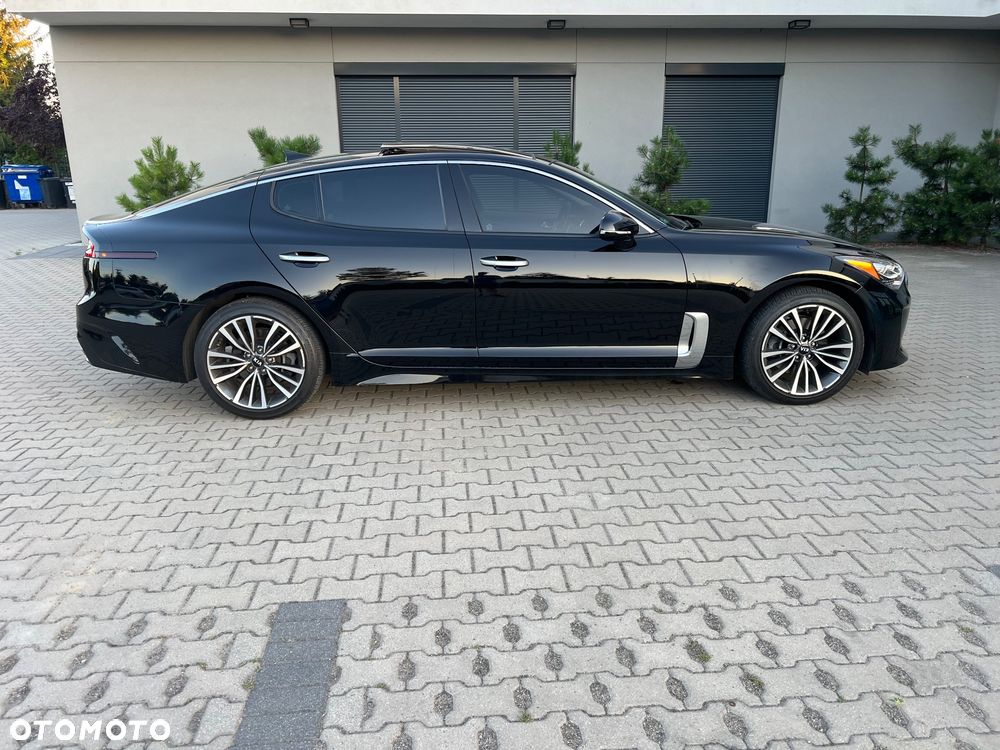 Kia Stinger 2.0 T-GDI L - 29