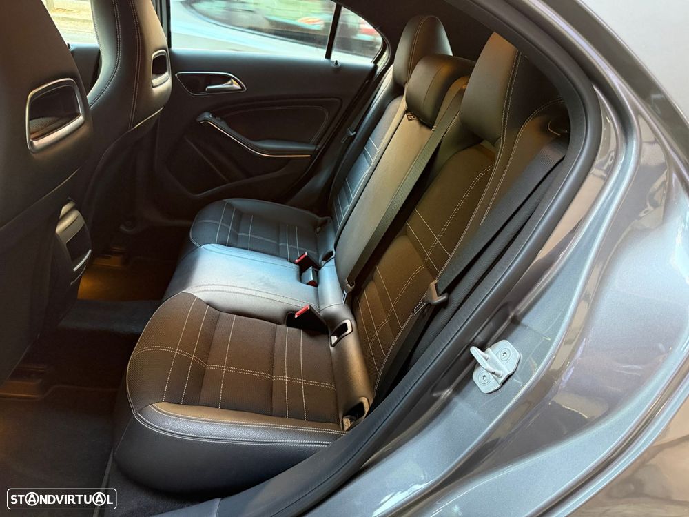 Mercedes-Benz A 200 CDI BE Urban - 12