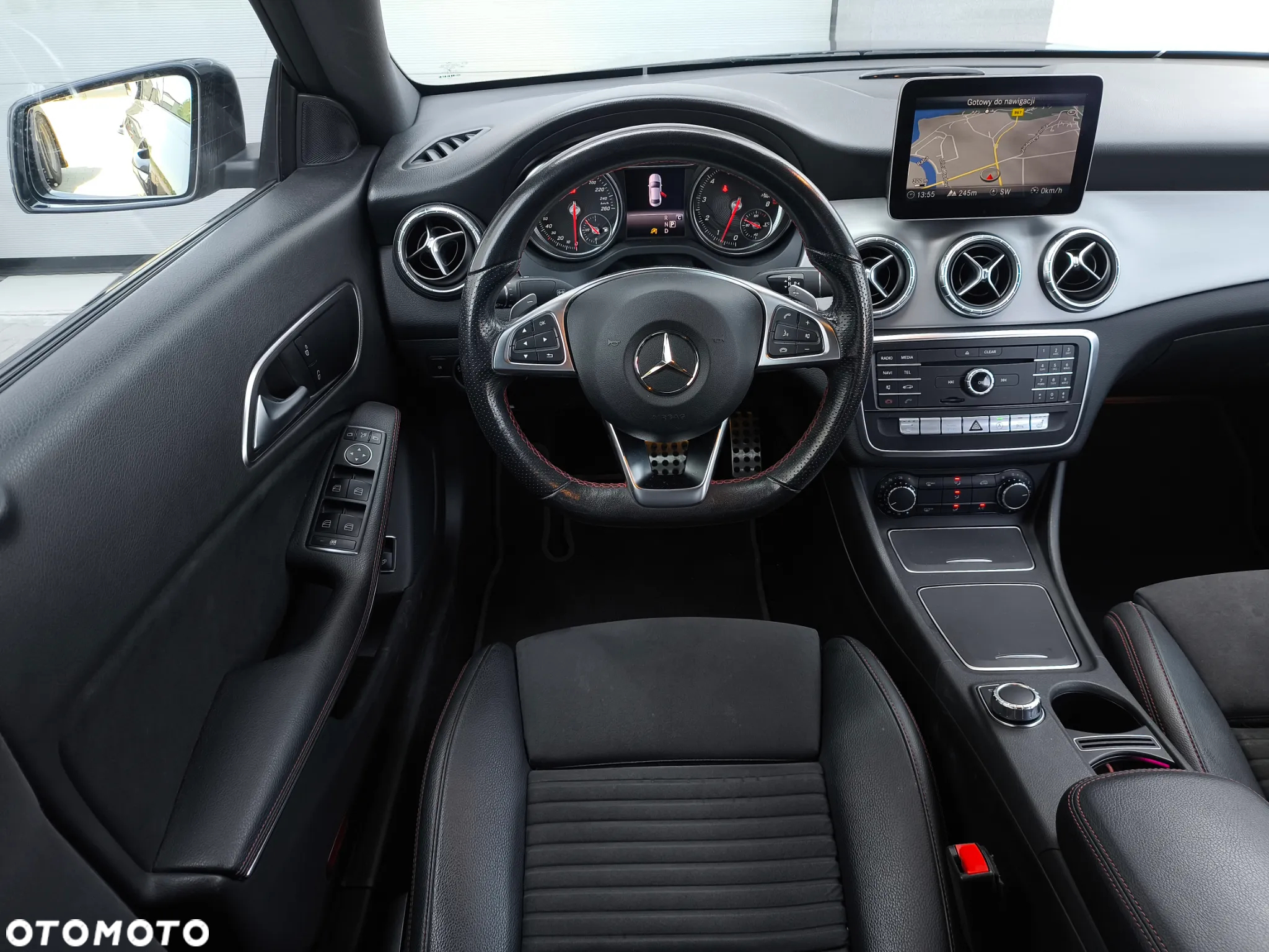 Mercedes-Benz CLA 200 7G-DCT AMG Line - 21