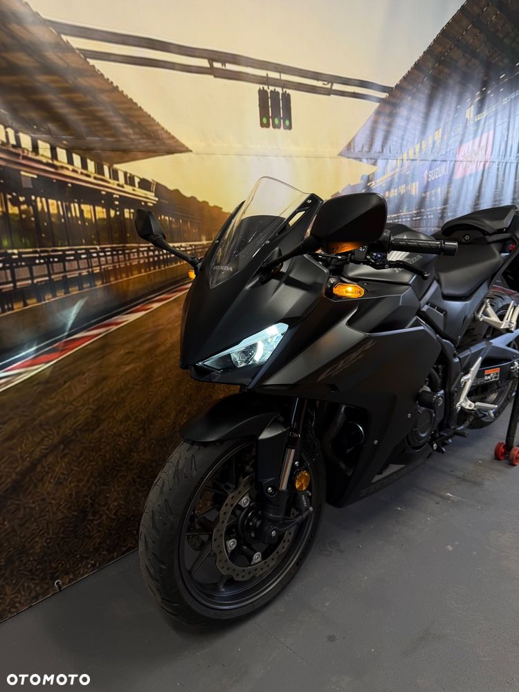 Honda CBR - 2