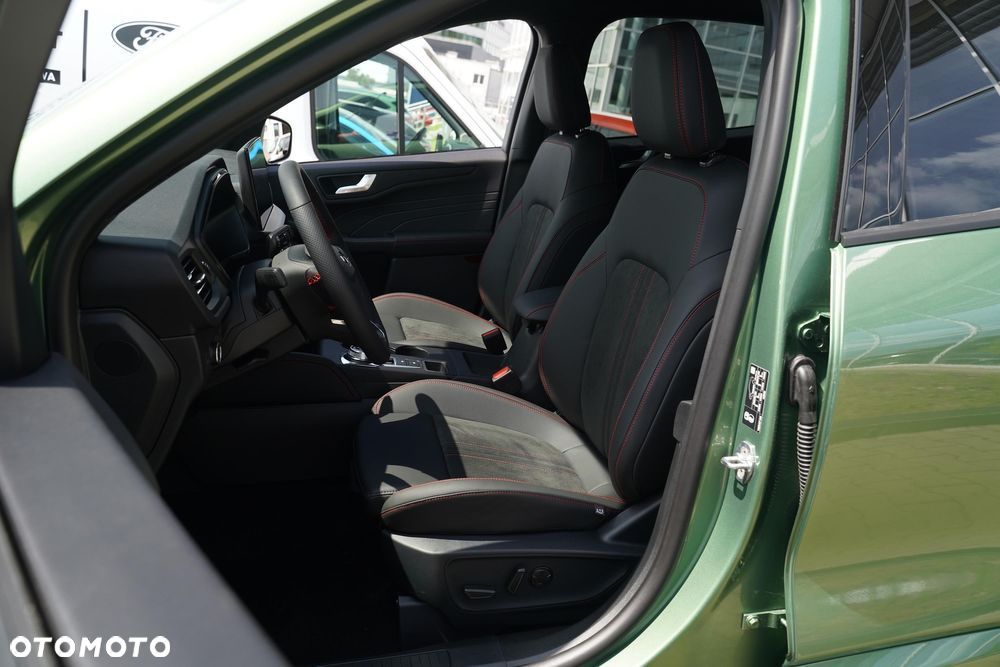 Ford Kuga 2.5 FHEV FWD ST-Line X eCVT - 11