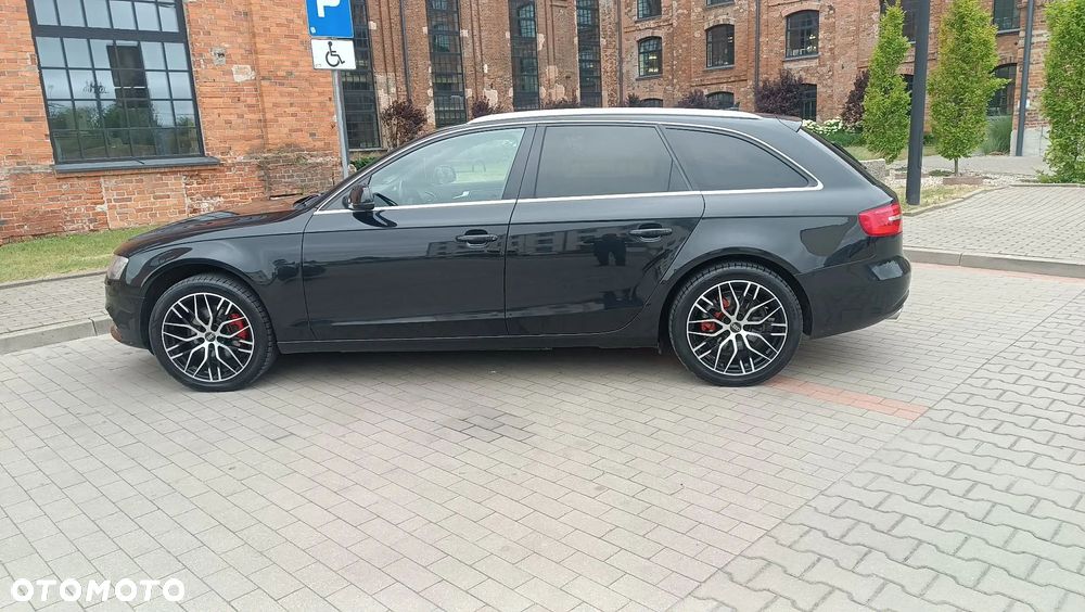 Audi A4 Avant 2.0 TDI Quattro S tronic - 7