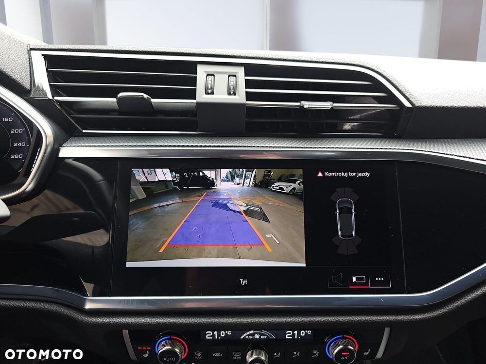 Audi Q3 Sportback - 18