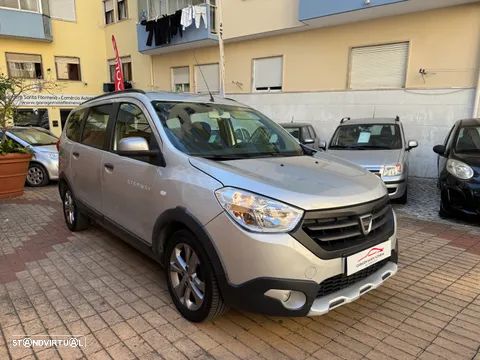 Dacia Lodgy 1.5 dCi Stepway 7L - 3