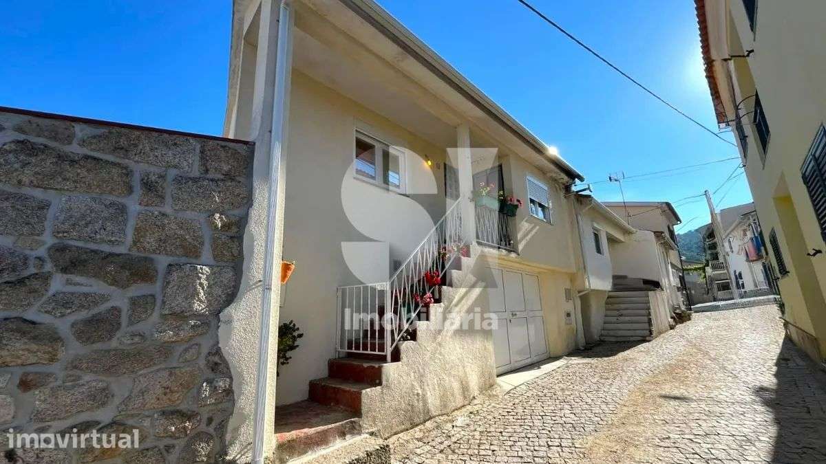 Moradia T3 - Grande imagem: 2/46