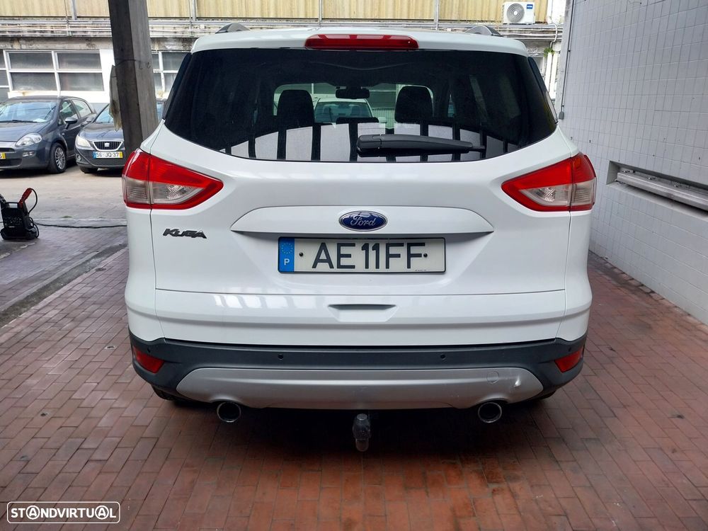 Ford Kuga 2.0 TDCi Titanium - 16