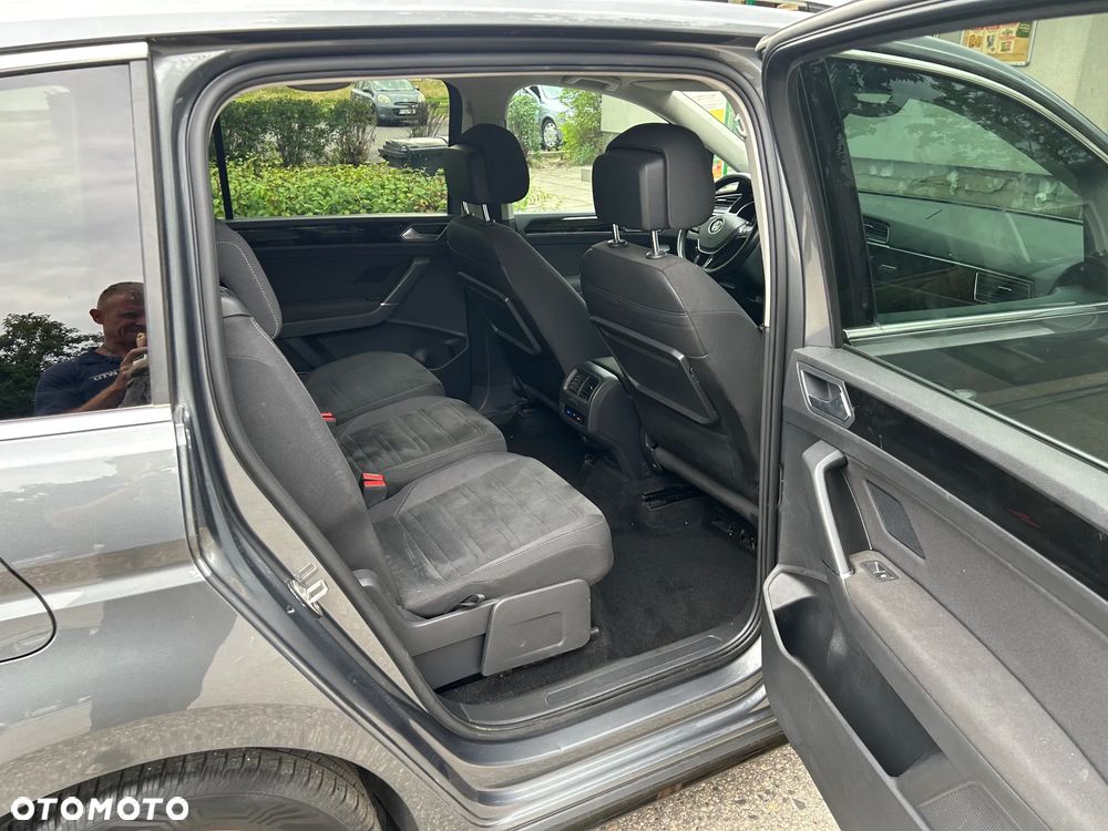 Volkswagen Touran 2.0 TDI BMT Highline DSG - 14