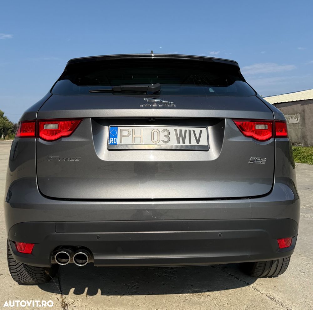Jaguar F-Pace 20d Aut. R-Sport - 19