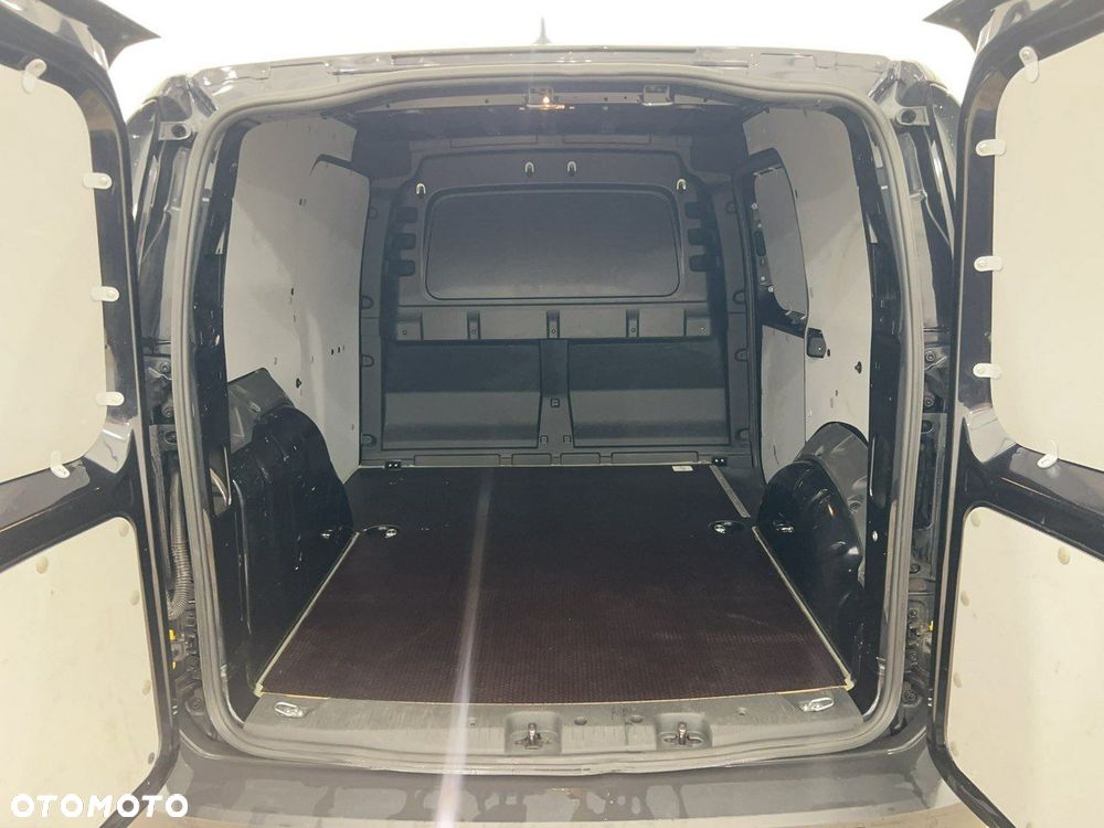 Volkswagen Caddy - 11