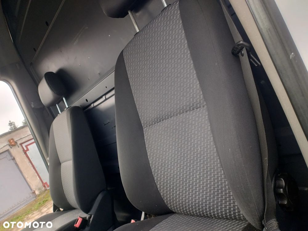 Volkswagen Crafter - 18