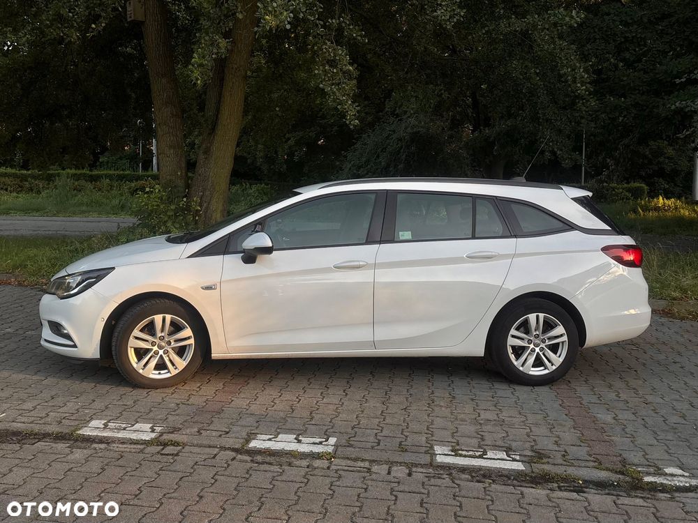 Opel Astra 1.6 CDTI Enjoy - 3