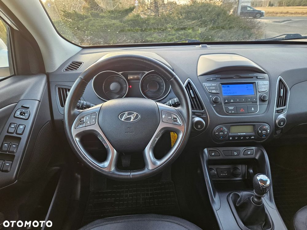 Hyundai ix35 1.7 CRDi 2WD blue Comfort - 23