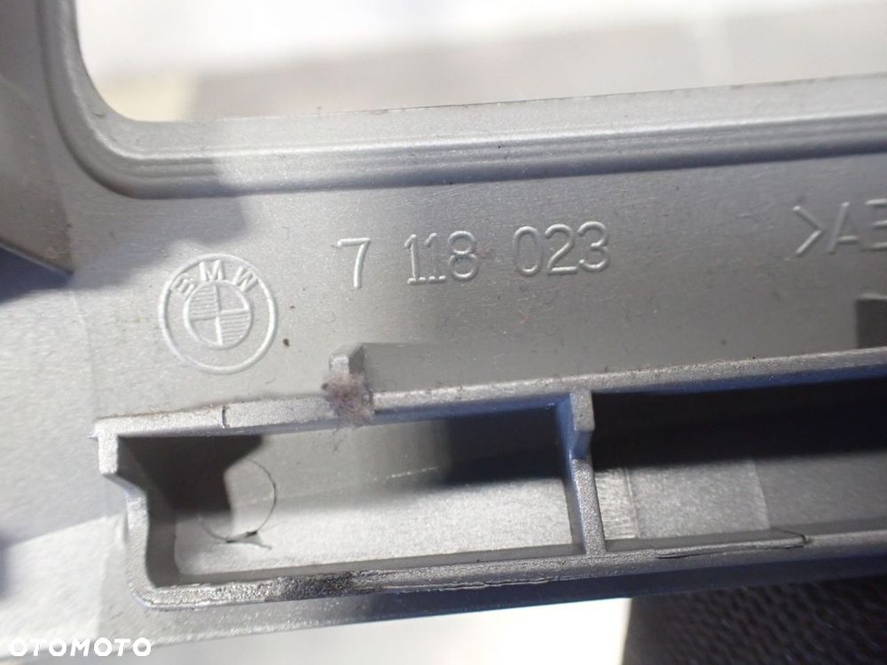 DEKOR TUNELU BMW E90 320I 7118023 - 8