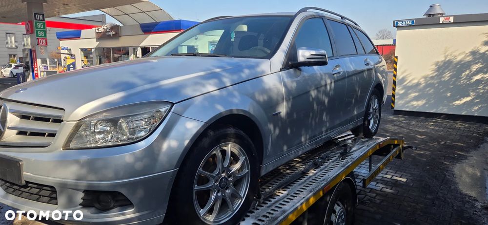 Mercedes-Benz Klasa C 200 CDI DPF (BlueEFFICIENCY) Avantgarde - 5