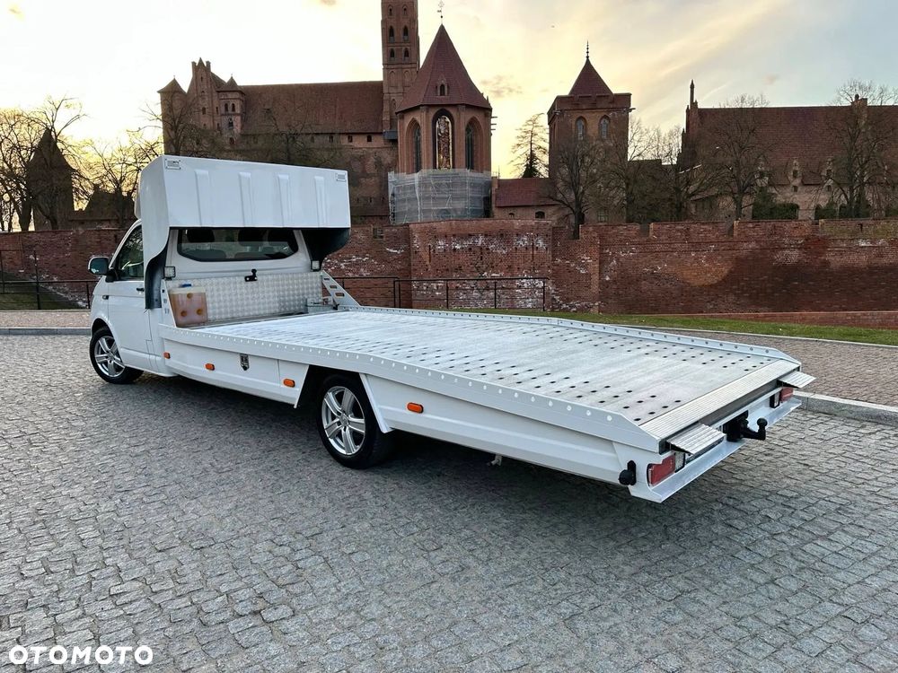 Volkswagen Transporter - 4