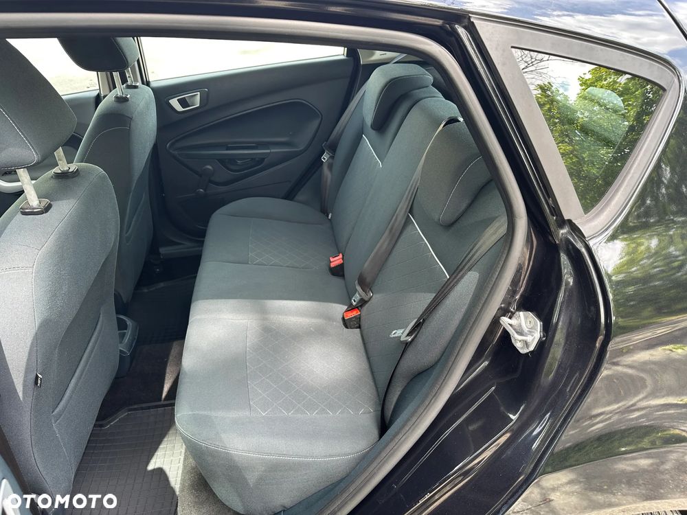 Ford Fiesta - 18