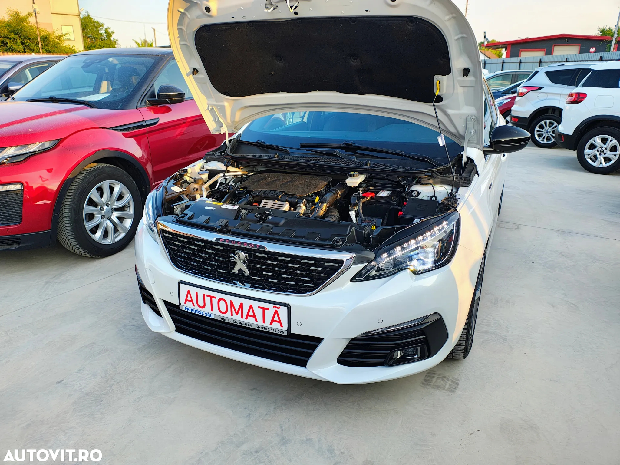 Peugeot 308 PureTech 130 EAT8 GT - 10