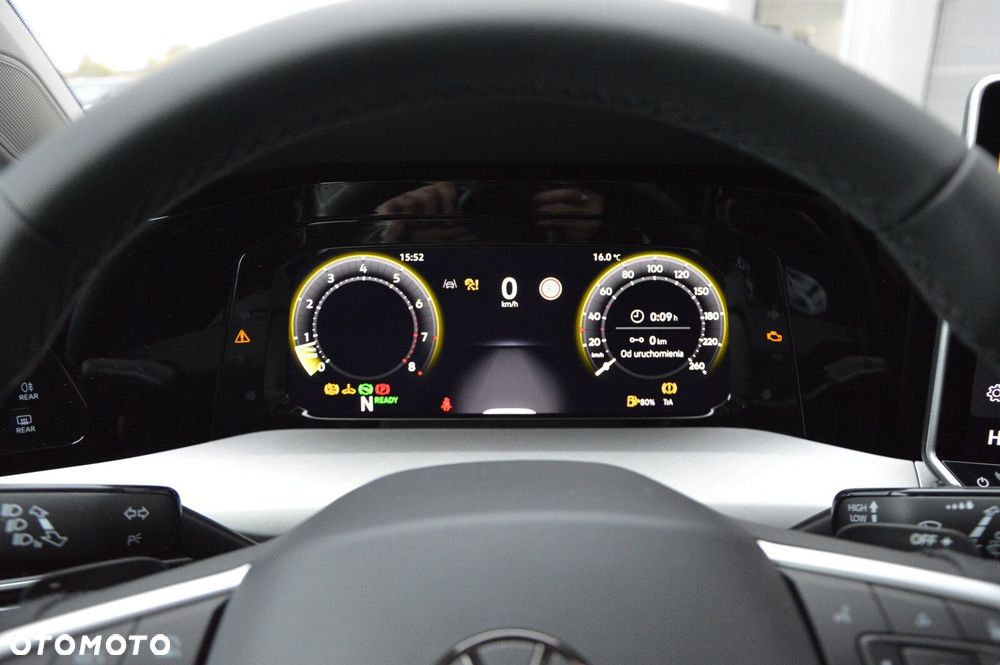 Volkswagen Golf Variant - 13