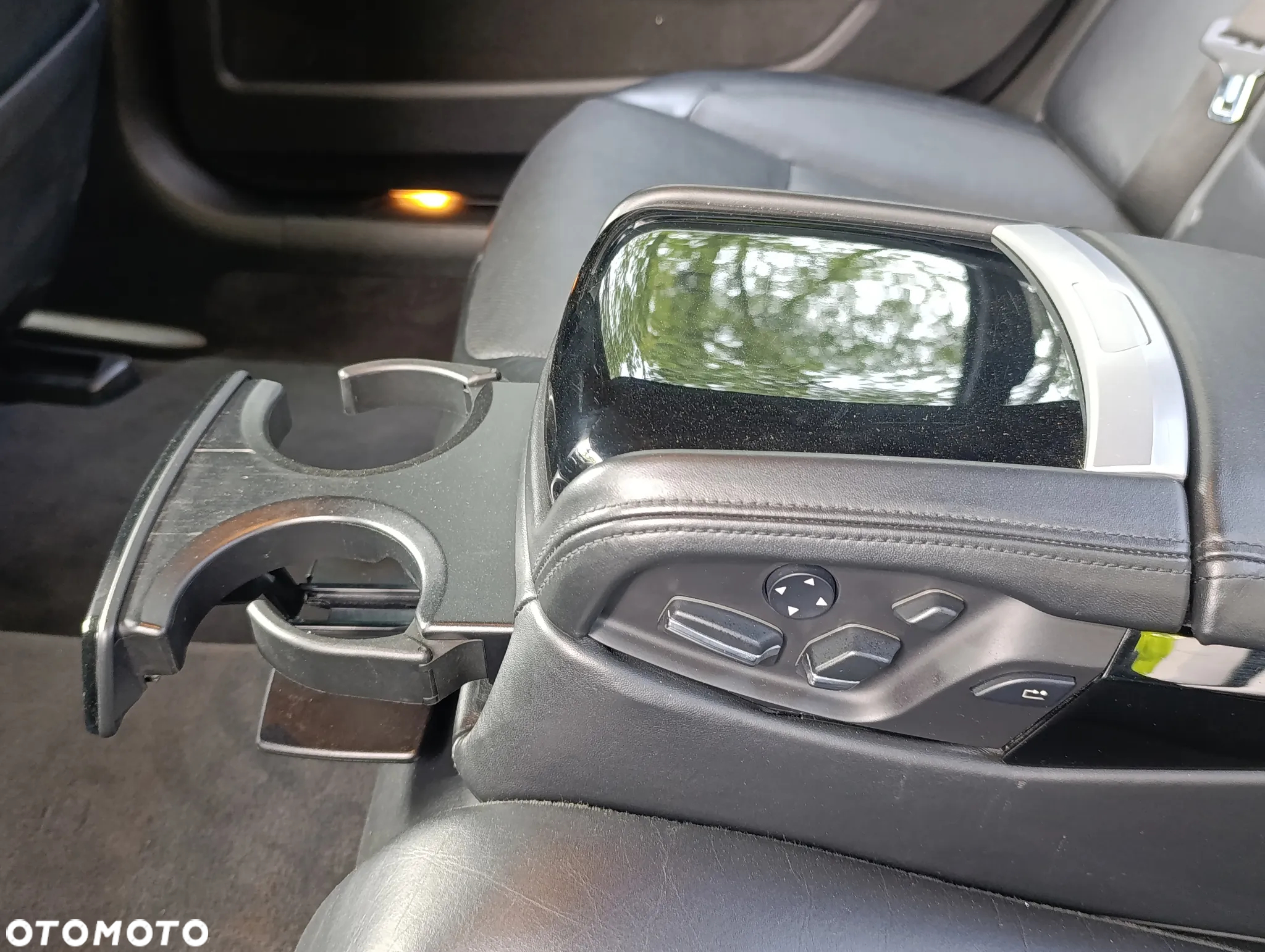 BMW Seria 7 - 14