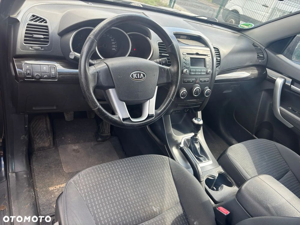 Kia Sorento 2.4 CVVT Attract - 3