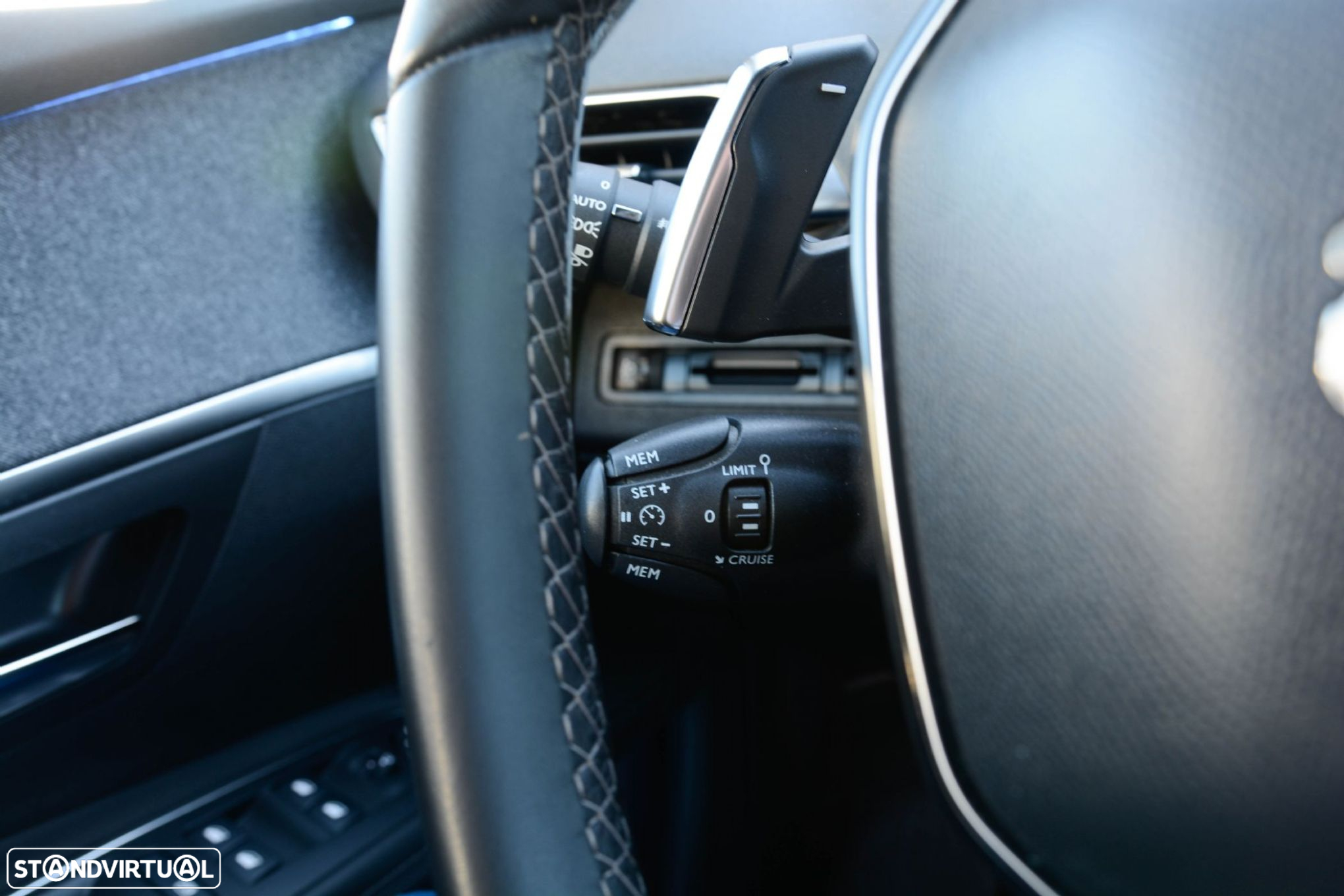 Peugeot 5008 1.5 BlueHDi Allure EAT8 - 23