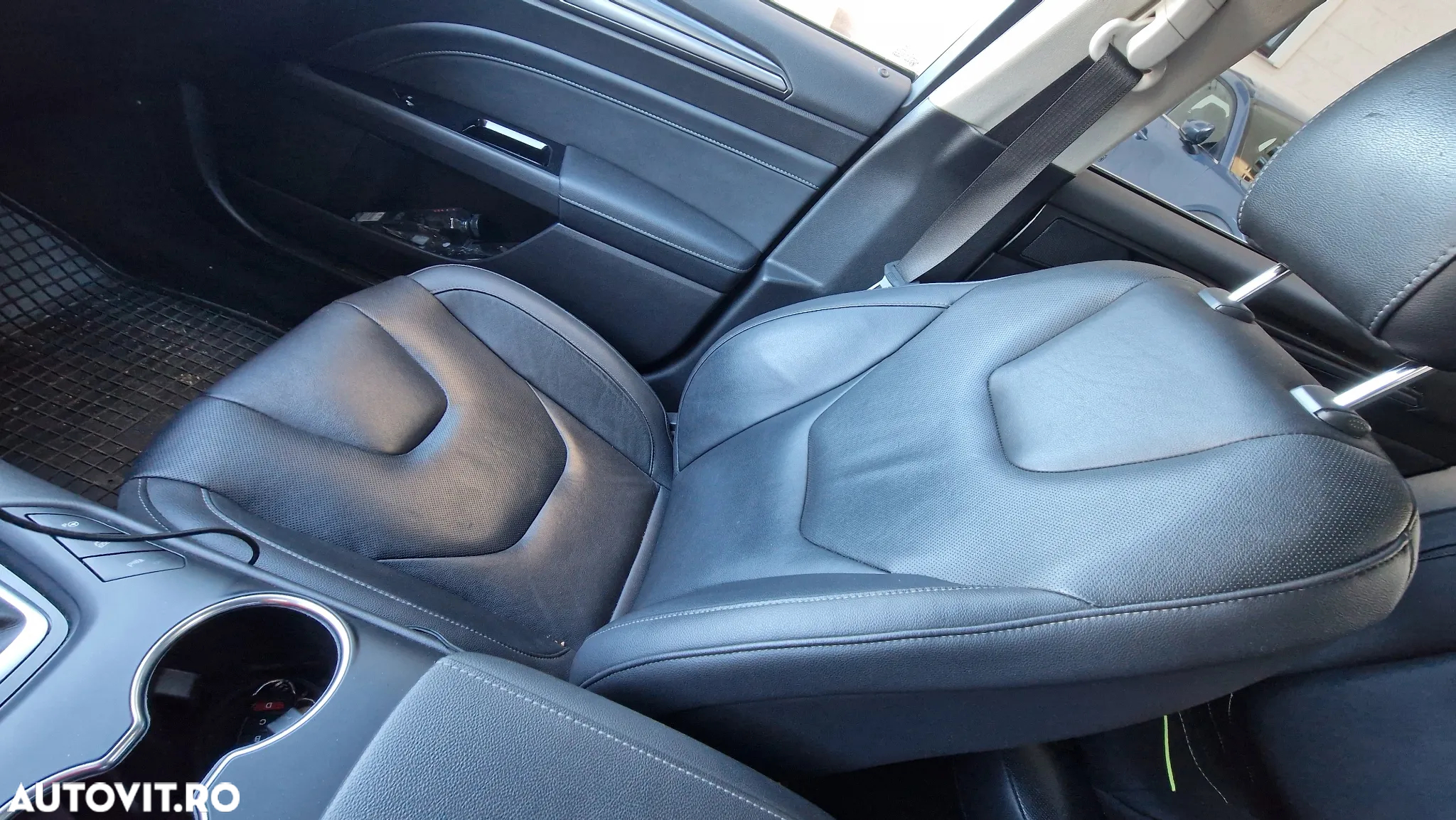 Ford Mondeo - 18