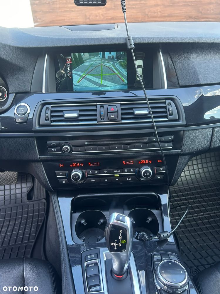 BMW Seria 5 520d - 15