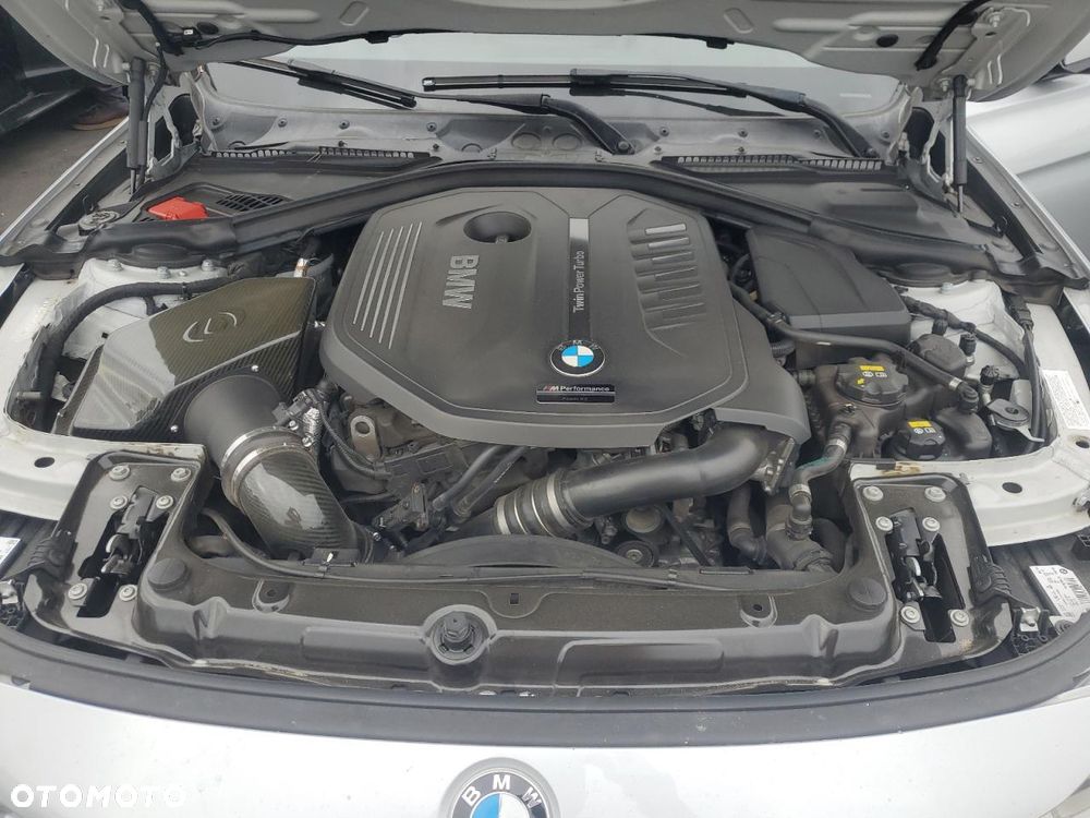 BMW Seria 3 340i Edition M Sport Shadow - 11